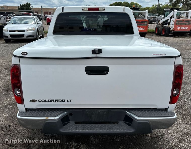 image for item EN8423 2008 Chevrolet Colorado Crew Cab pickup truck