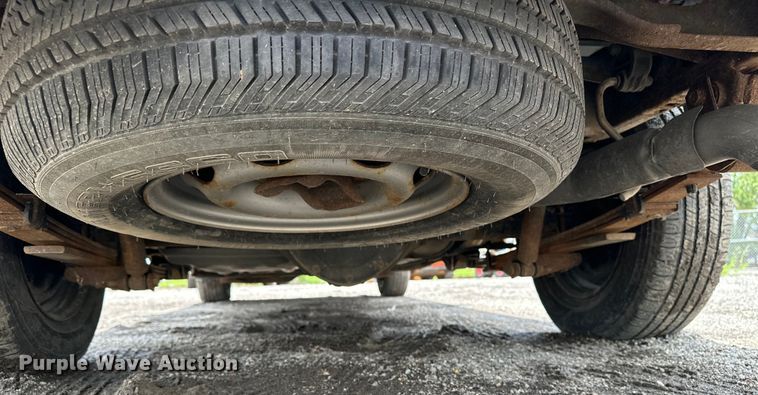 image for item EN8423 2008 Chevrolet Colorado Crew Cab pickup truck