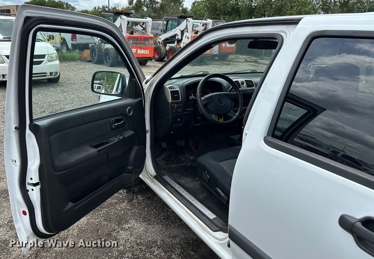 image for item EN8423 2008 Chevrolet Colorado Crew Cab pickup truck