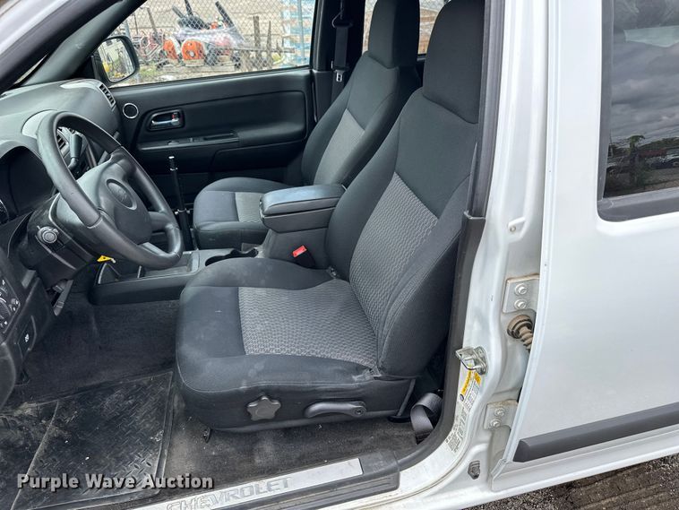 image for item EN8423 2008 Chevrolet Colorado Crew Cab pickup truck