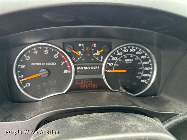 image for item EN8423 2008 Chevrolet Colorado Crew Cab pickup truck