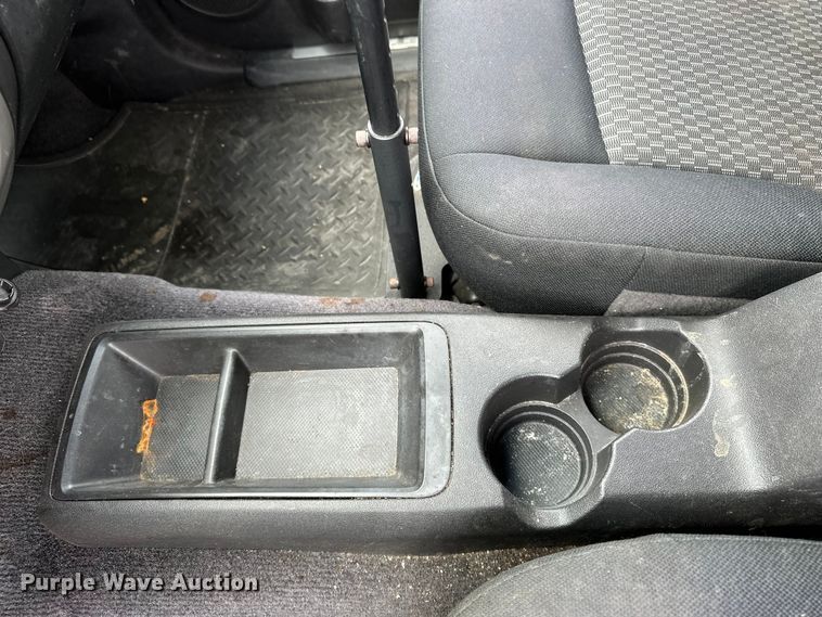 image for item EN8423 2008 Chevrolet Colorado Crew Cab pickup truck