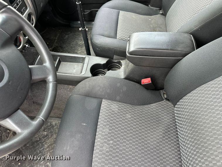 image for item EN8423 2008 Chevrolet Colorado Crew Cab pickup truck