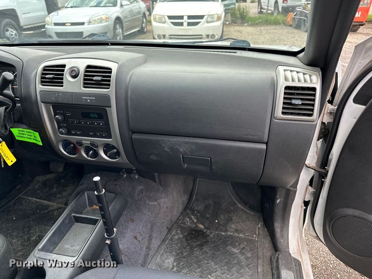 image for item EN8423 2008 Chevrolet Colorado Crew Cab pickup truck