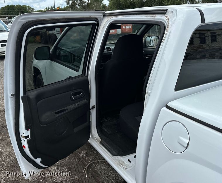 image for item EN8423 2008 Chevrolet Colorado Crew Cab pickup truck