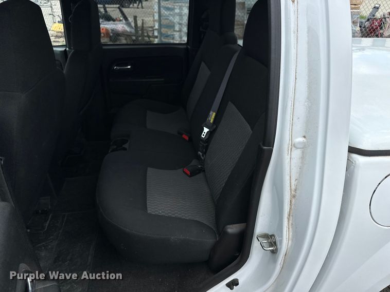 image for item EN8423 2008 Chevrolet Colorado Crew Cab pickup truck