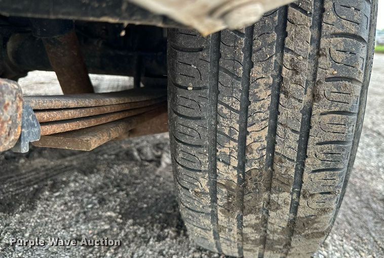 image for item EN8423 2008 Chevrolet Colorado Crew Cab pickup truck