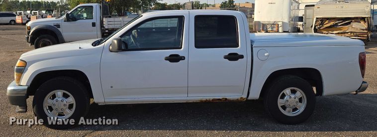 image for item EN8424 2007 Chevrolet Colorado Crew Cab pickup truck