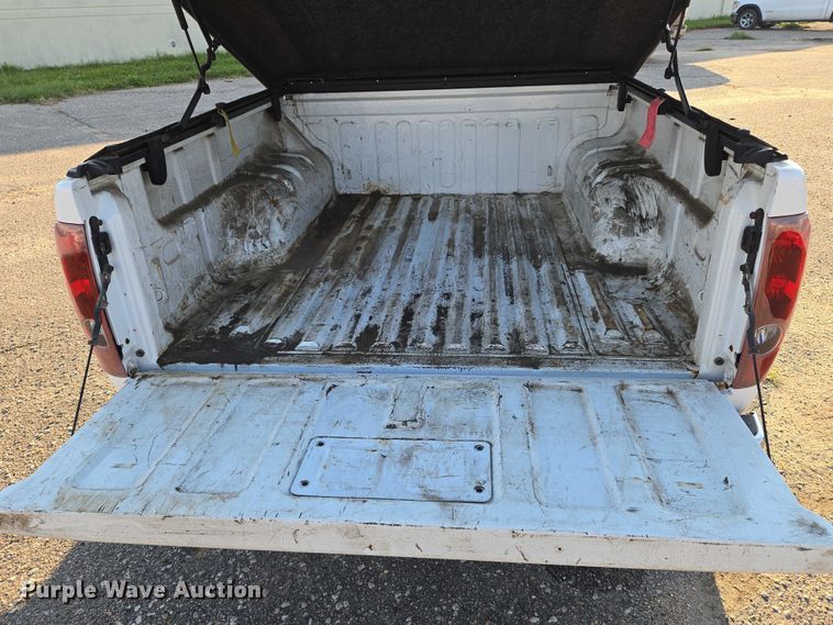 image for item EN8424 2007 Chevrolet Colorado Crew Cab pickup truck