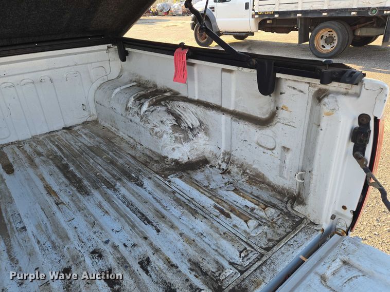 image for item EN8424 2007 Chevrolet Colorado Crew Cab pickup truck