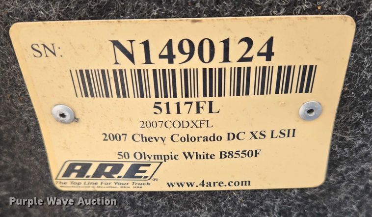 image for item EN8424 2007 Chevrolet Colorado Crew Cab pickup truck