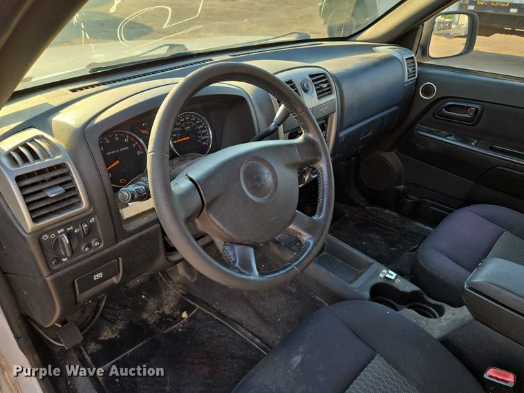 image for item EN8424 2007 Chevrolet Colorado Crew Cab pickup truck