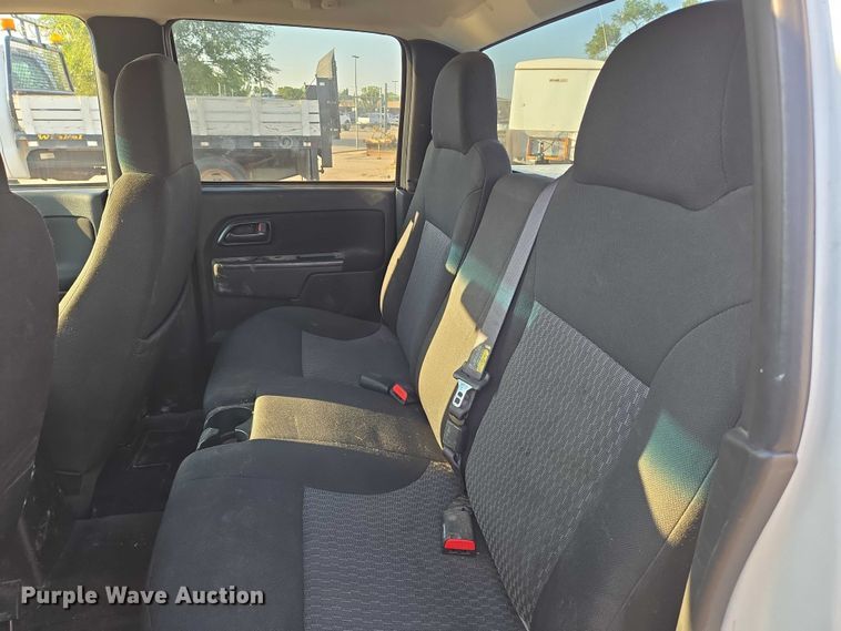 image for item EN8424 2007 Chevrolet Colorado Crew Cab pickup truck