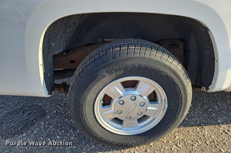 image for item EN8424 2007 Chevrolet Colorado Crew Cab pickup truck