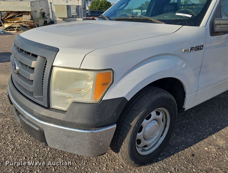image for item EN8425 2012 Ford F150 pickup truck