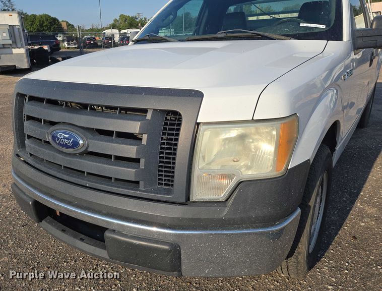 image for item EN8425 2012 Ford F150 pickup truck