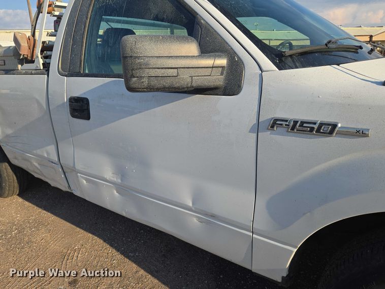 image for item EN8425 2012 Ford F150 pickup truck