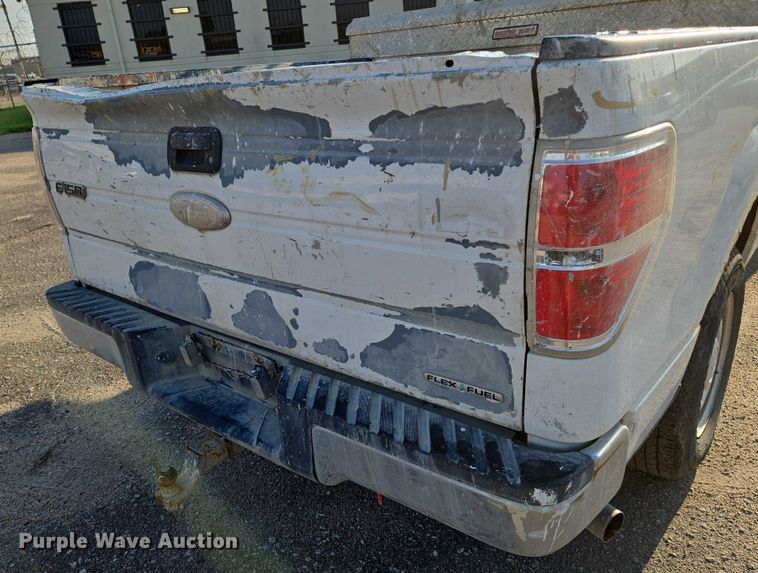 image for item EN8425 2012 Ford F150 pickup truck