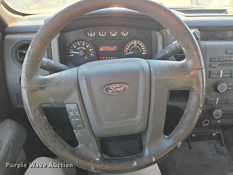 image for item EN8425 2012 Ford F150 pickup truck