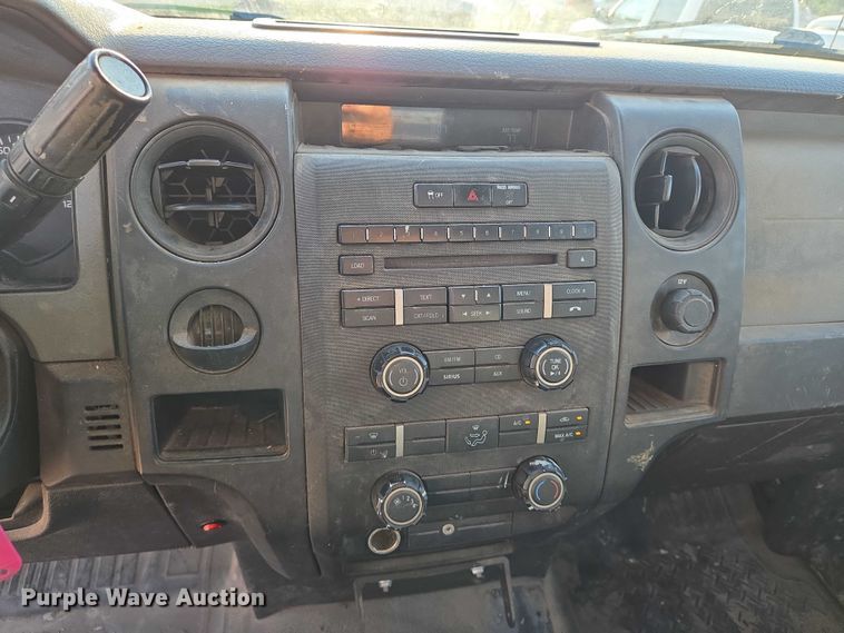 image for item EN8425 2012 Ford F150 pickup truck