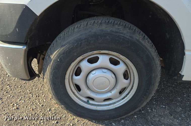 image for item EN8425 2012 Ford F150 pickup truck