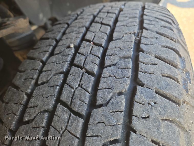 image for item EN8425 2012 Ford F150 pickup truck