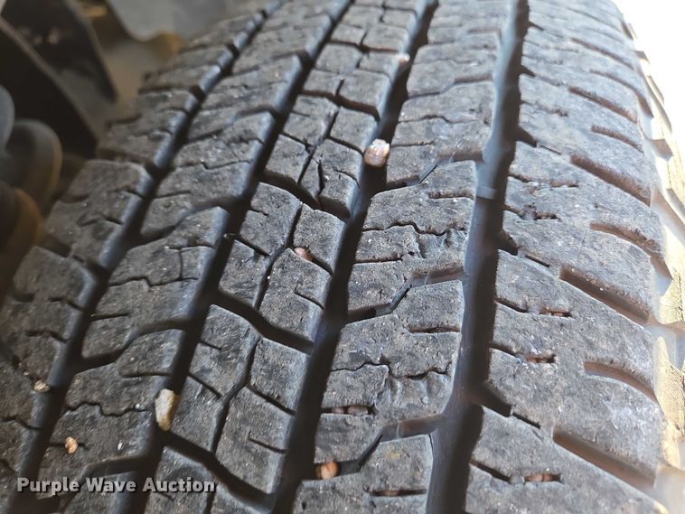 image for item EN8425 2012 Ford F150 pickup truck