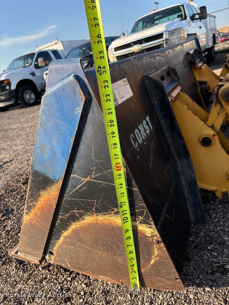 image for item EN8427 2008 John Deere 110 backhoe