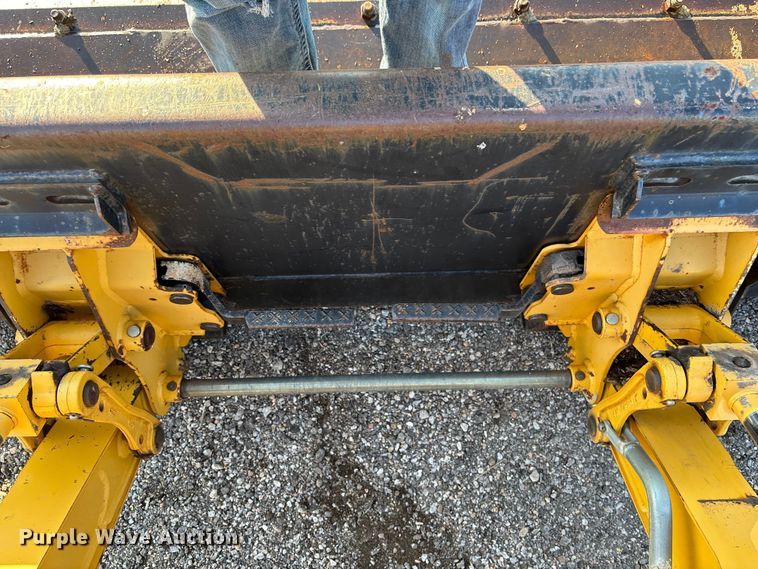 image for item EN8427 2008 John Deere 110 backhoe