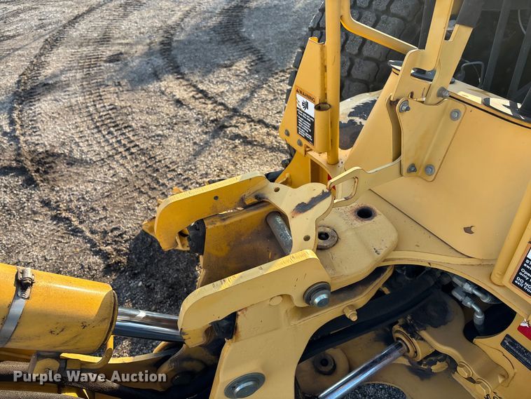 image for item EN8427 2008 John Deere 110 backhoe