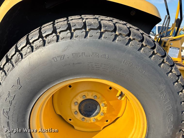 image for item EN8427 2008 John Deere 110 backhoe