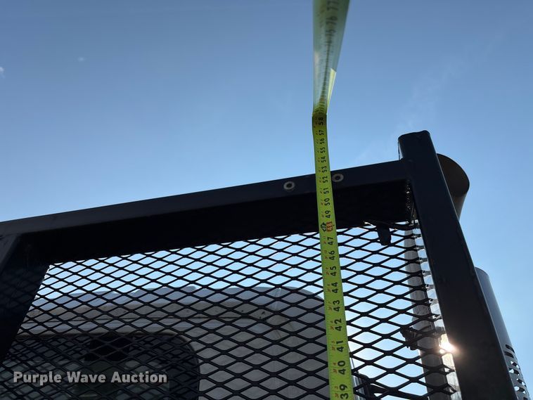 image for item EN8428 2010 International DuraStar 4300 flatbed truck