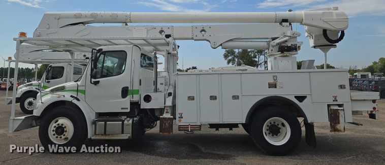 image for item EN8429 2012 Freightliner Business Class M2 bucket truck