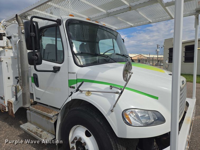 image for item EN8429 2012 Freightliner Business Class M2 bucket truck