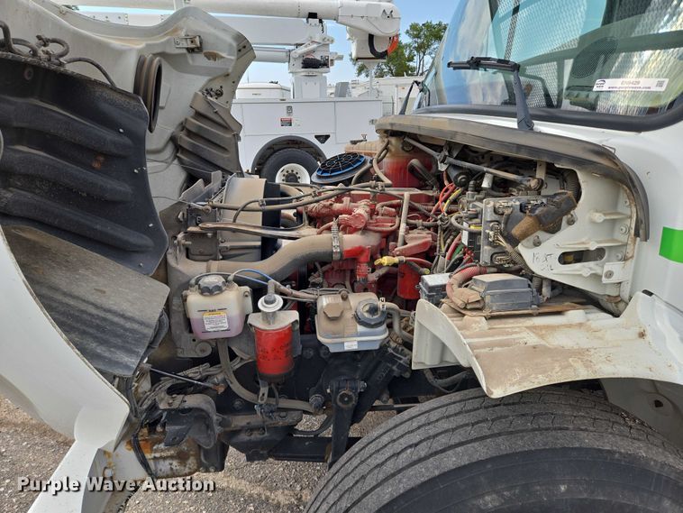 image for item EN8429 2012 Freightliner Business Class M2 bucket truck