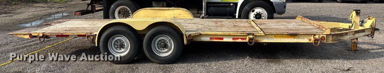 image for item EN8430 2004 Trailer King tilt deck equipment trailer