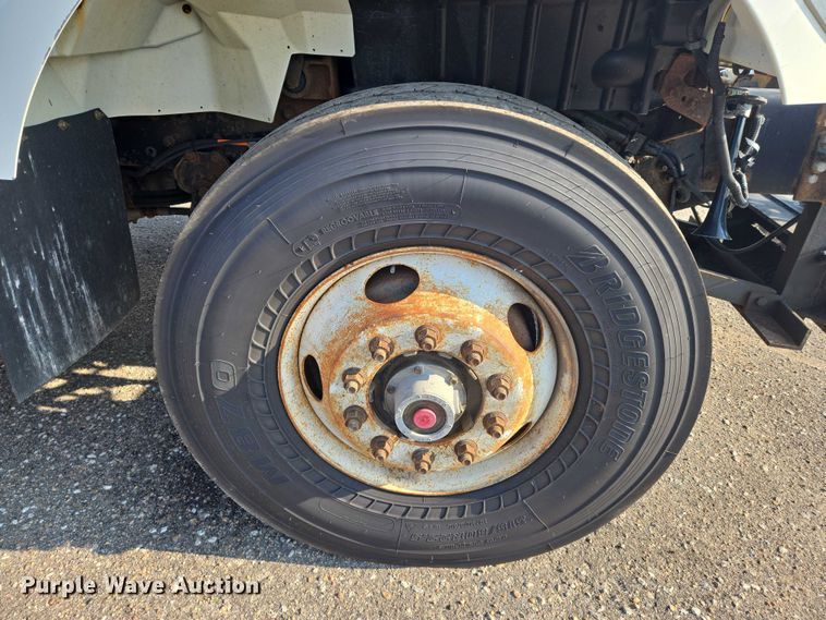 image for item EN8431 2009 International 7500 dump truck