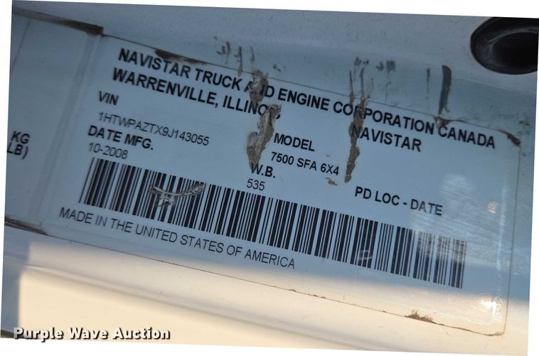 image for item EN8431 2009 International 7500 dump truck