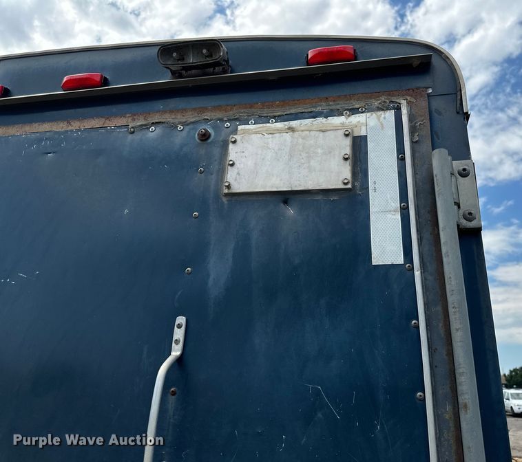 image for item EN8434 2000 Cargo Trailer OM 714TA4 enclosed cargo trailer