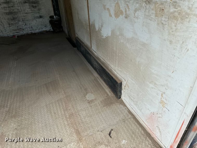 image for item EN8434 2000 Cargo Trailer OM 714TA4 enclosed cargo trailer