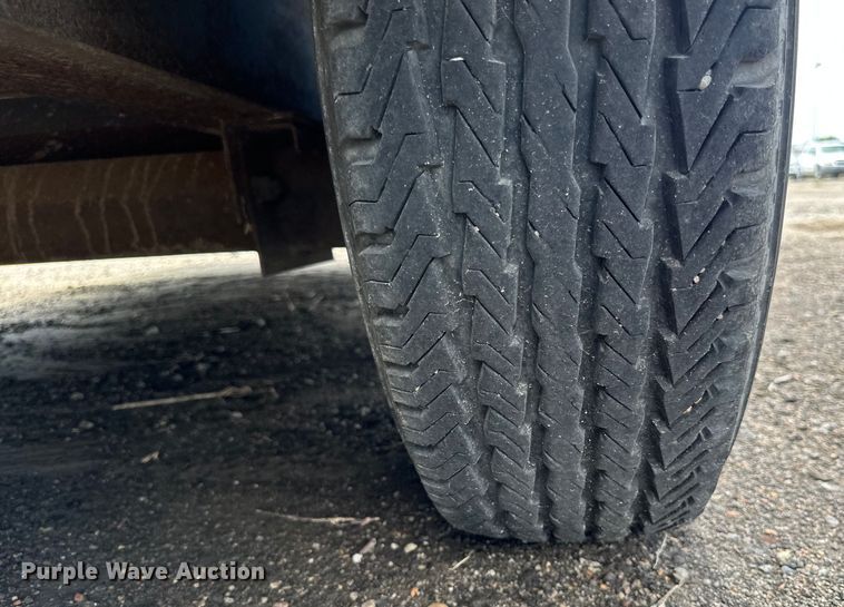 image for item EN8434 2000 Cargo Trailer OM 714TA4 enclosed cargo trailer