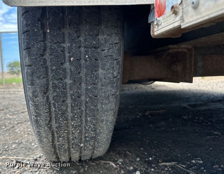 image for item EN8434 2000 Cargo Trailer OM 714TA4 enclosed cargo trailer