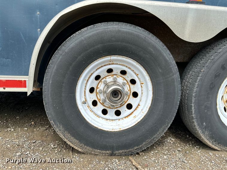 image for item EN8434 2000 Cargo Trailer OM 714TA4 enclosed cargo trailer