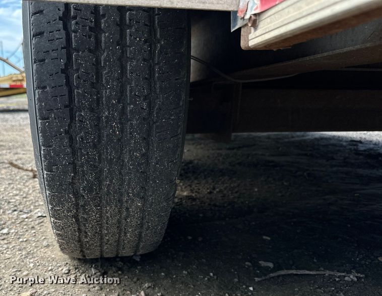 image for item EN8434 2000 Cargo Trailer OM 714TA4 enclosed cargo trailer