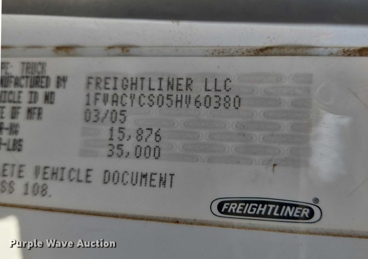 image for item EN8435 2005 Freightliner Business Class M2 dump truck