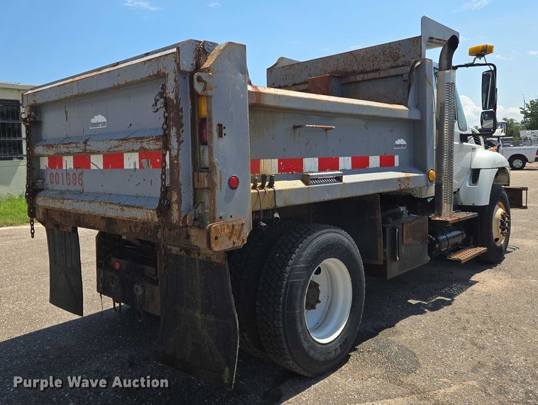image for item EN8436 2008 International  WorkStar 7400 dump truck