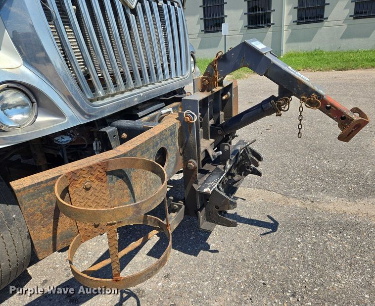 image for item EN8436 2008 International  WorkStar 7400 dump truck