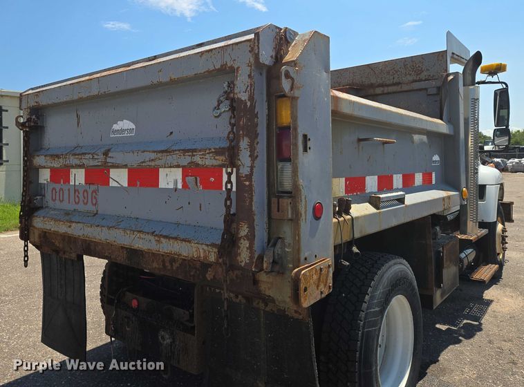 image for item EN8436 2008 International  WorkStar 7400 dump truck