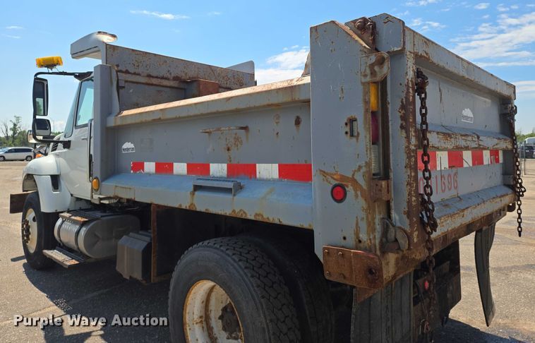 image for item EN8436 2008 International  WorkStar 7400 dump truck