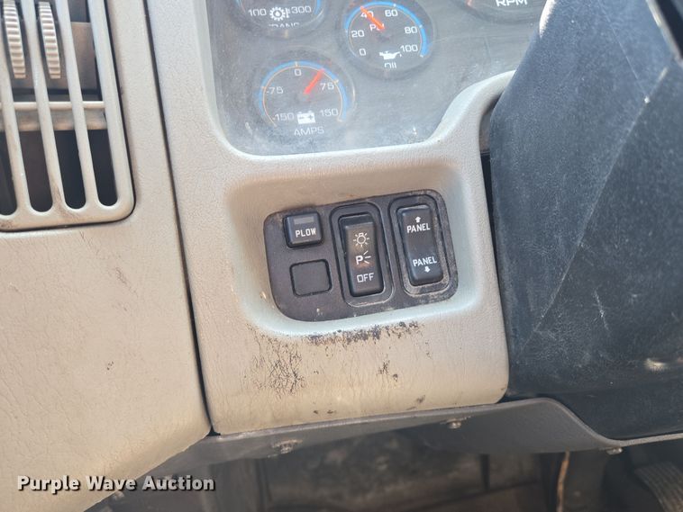 image for item EN8436 2008 International  WorkStar 7400 dump truck